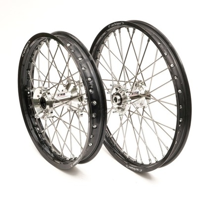 RUEDA COMPUESTO PARTE DELANTERA REX WHEELS 21X1.60 CUBO 22  