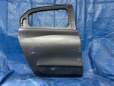 Reanult twingo iii 3 14- праве задні двері фото №1