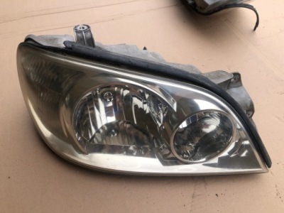 Правая лампа передняя фара правый перед kia carnival 2001-2005 фото №1