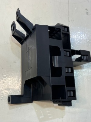 Кронштейн кронштейн блок керування audi a7 c7 4g0907392 фото №1