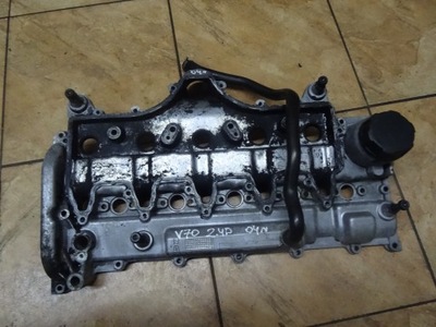 Volvo v70 2.4d 04' крышка клапанов 30614422 фото №1