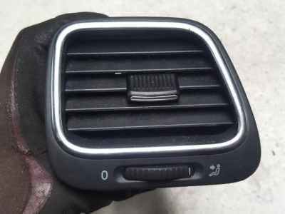 Vw scirocco iii 08-14r решітка обдув права фото №1