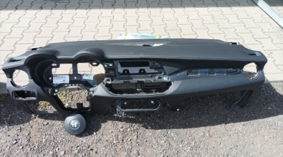 Alfa romeo stelvio панель приладів шкіра подушка безпеки консоль панель приладів відновлення фото №1