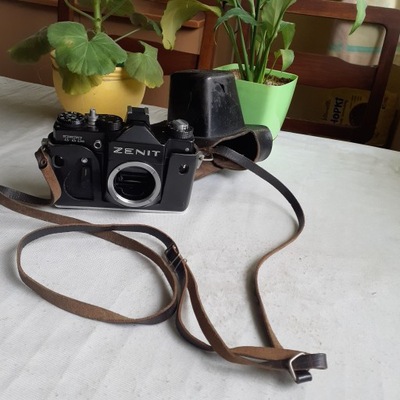 APARAT ZENIT ZENITH TTL