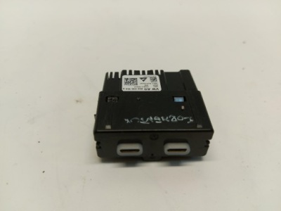 Cupra formentor 5ff роз'єм port usb 3g5035954a фото №1