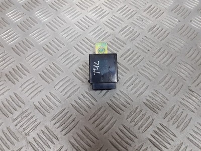 Реле двірник subaru forester фото №1