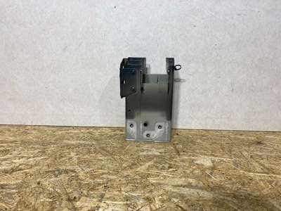 Volvo xc60 ii зона деформації права 32216620 idealna фото №1