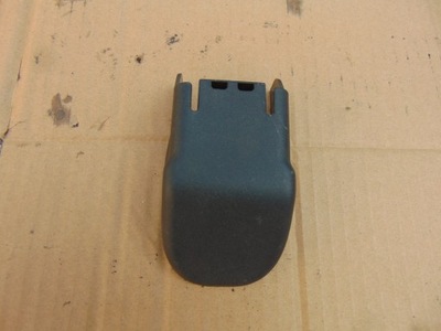 Накладка заглушка гвинт сидінь задніх ford b-max фото №1