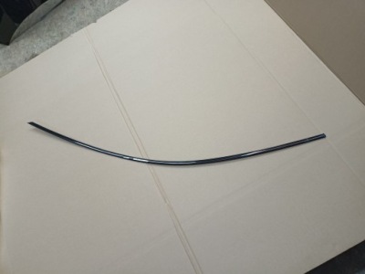 Молдинг дверь передних audi a3 s3 8v 8va837643a фото №1