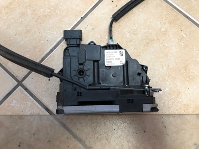 KIA RIO OE 82613-JB000 JB CERRADURA DE PUERTA IZQUIERDO PARTE DELANTERA  