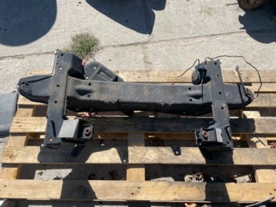 Подрамник подрамник перед подрамник sprinter 901 903 vw lt фото №1