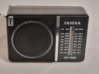 RADIO FADEGA AR 1688