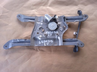 Моторчик механизм стекло левый перед grandis фото №1