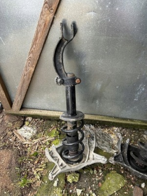 Амортизатор правый  левое  перед audi a5 8k0412384f фото №1