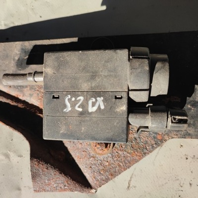 Jeep cherokee xj 2.5 td клапан вакууму фото №1