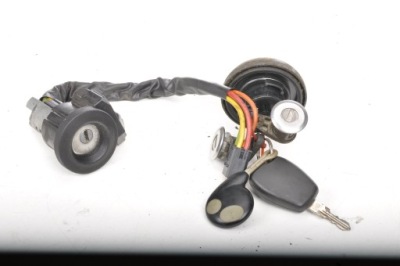 Dacia logan mcv 1 вкладка замка+ замок зажигания+ ключ комплект p0 фото №1