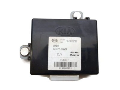Модуль паркування pdc kia sorento 95700-3e100 фото №1