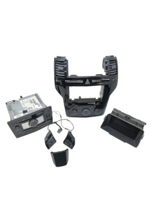 Opel zafira b 2010 панель / радиопроигрыватель cd/dvd/gps фото №1