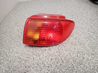 Mazda2 mazda 2 03-05 лампа задняя правая наружная фото №1