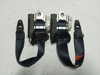 Ремень безопасности перед porsche panamera 97080303300 97080303400 фото №1