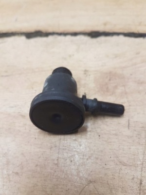 Citroen оригинальный номер 0204221955 клапан вакуумa усилитель тормозов фото №1