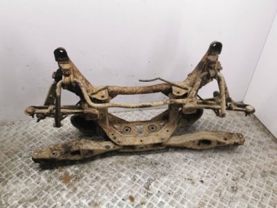 Mitsubishi pajero 2007 рама допоміжна задня фото №1