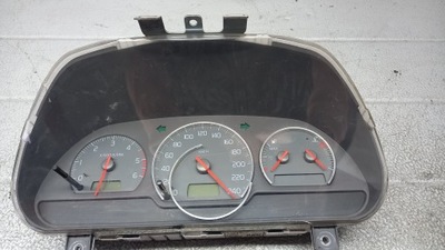 Счетчик volvo v40 01r kombi1.9dci фото №1