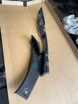 Volvo xc60 ii молдинг захист верхній крила l 32216109 фото №1