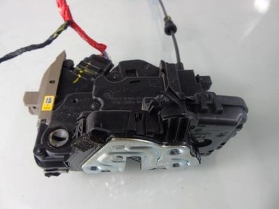 Kia proceed gt замок правый перед 81320-j7110 фото №1