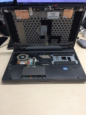 HP ELITEBOOK 8560W uszkodzony / na części