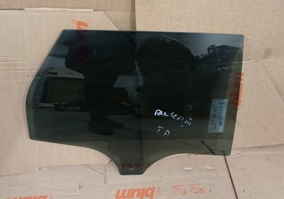 Ford ranger iii скло бічна задня права фото №1