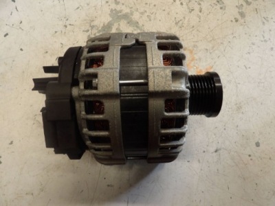 Генератор renault оригинальный номер 231007518r фото №1