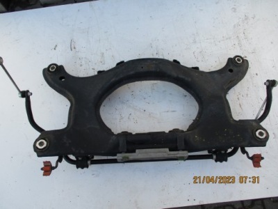 Подрамник подрамник подрамник задняя range rover evoque фото №1