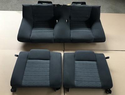 Mustang 2005-2012 заднє сидіння спинка сидіння оббивка фото №1