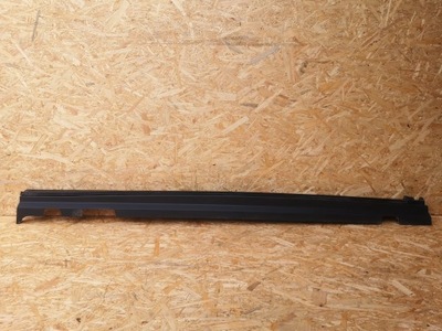 Volvo xc40 молдинг поріг права 31448224 фото №1