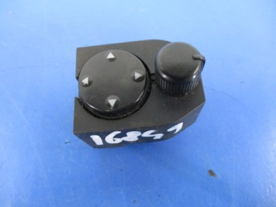 Audi a3 8l регулювання дзеркал 8d0959565a фото №1