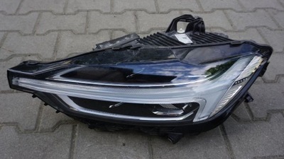 Volvo xc60 ii - комплектная лампа перед левая full led фото №1