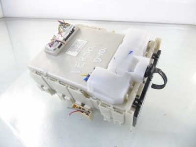 Toyota verso коробка предохранителей 82730-0f060-d фото №1