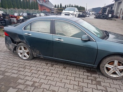 DURYS PRIEK. DEŠINYSIS HONDA ACCORD VII SED G516P 