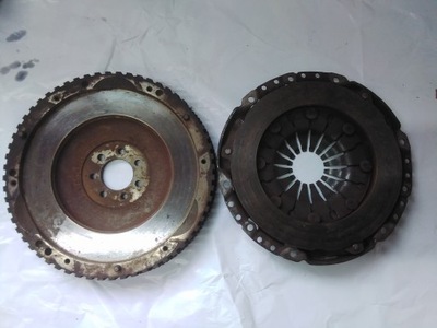 6868 opel vivaro 1.9dci зчеплення +притиск 412119906 фото №1