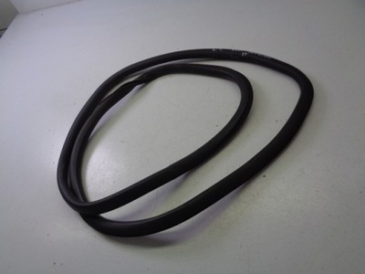 Прокладка двері лівий задня jeep renegade 1.4 multiair przed lift 2017 rok фото №1