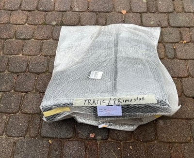 Уголок бампера правый задняя renault trafic vivaro фото №1