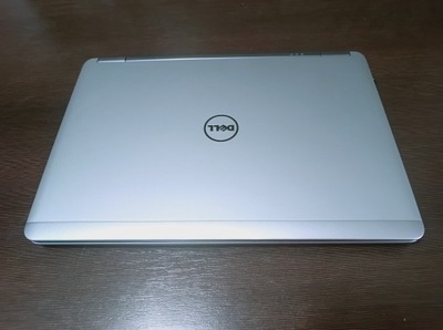 Laptop Dell Latitude e7440 14 " Intel Core i7 16 GB / 256 GB srebrny
