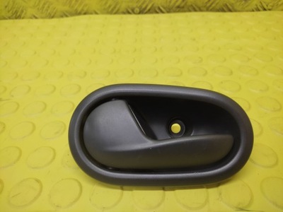 Dacia sandero ручка внутренняя левый задняя фото №1