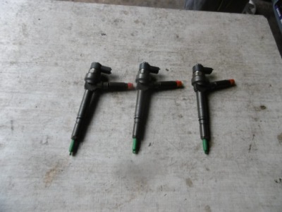 Opel z17dth інжектор 0445110174 opel оригінальний номер 80km фото №1