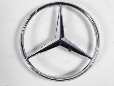 MERCEDES 190 W201 STAR SIGN EMBLEM KLPY BOOT A2017580058  