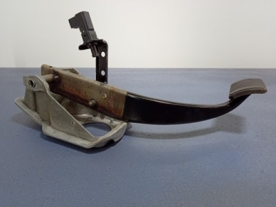 Grand cherokee wk2 педаль гальма 0820531000 фото №1