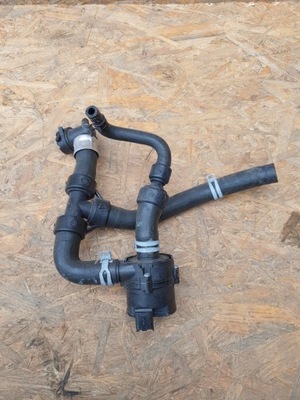 Renault megane iv помпа wody шланги патрубок 1.6 tce фото №1