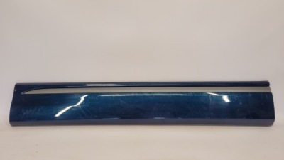 Audi q8 4m8 молдинг бічна двері ліва перед фото №1