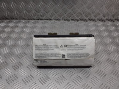 Подушка подушка безопасности пассажира opel zafira b 13111177 фото №1